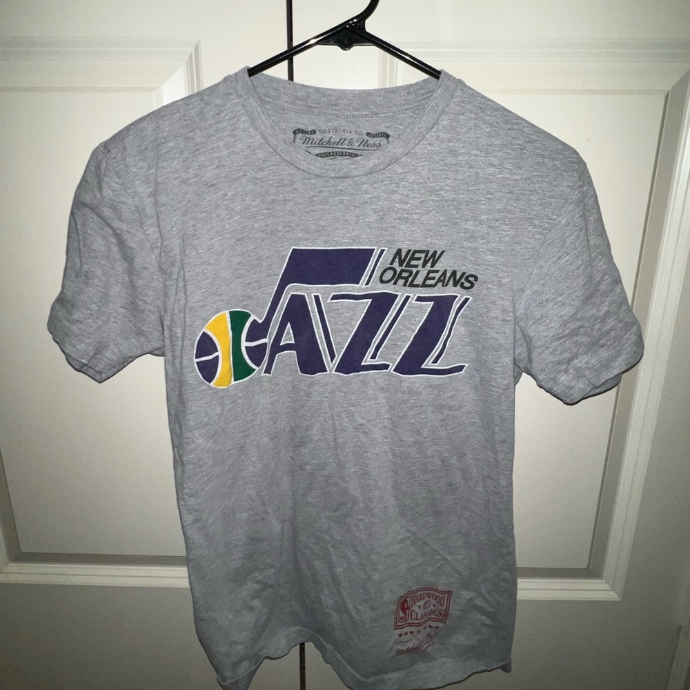 Mitchell & Ness Vintage New Orleans Jazz shirt size S
